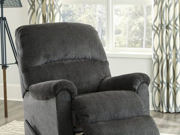 Ashley 8070325 - Rocker Recliner