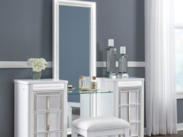 B822 - Vanity w/Stool (LED Lights)