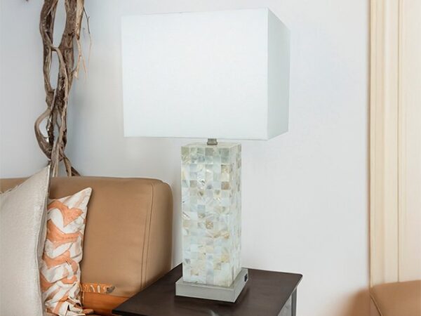6212T TABLE LAMP